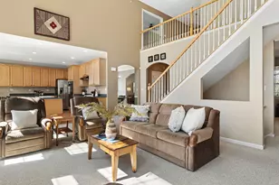 8132 Danneil Cir, Long Grove, IL 60047 - Photo 15