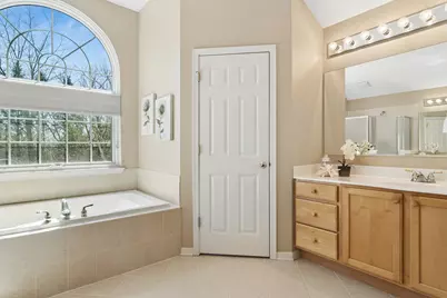 8132 Danneil Circle, Long Grove, IL 60047 - Photo 21