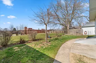 140 S Oriole Trail, Crystal Lake, IL 60014 - Photo 15