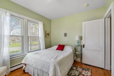 140 S Oriole Trail, Crystal Lake, IL 60014 - Photo 11