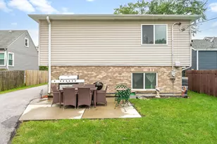 14619 S Albany Ave, Posen, IL 60469 - Photo 17