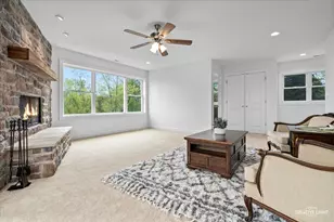 4520 W Shore Dr, Wonder Lake, IL 60097 - Photo 19