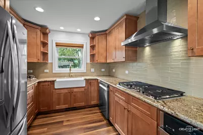 4520 W Shore Drive, Wonder Lake, IL 60097 - Photo 15