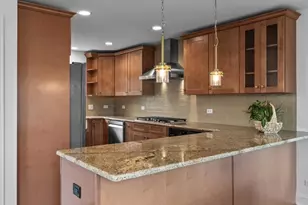 4520 W Shore Dr, Wonder Lake, IL 60097 - Photo 13