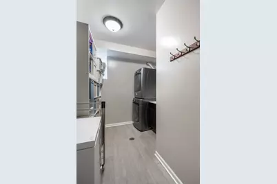 1242 W Ohio Street #1E, Chicago, IL 60642 - Photo 21