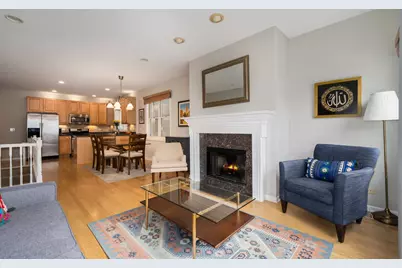 1242 W Ohio Street #1E, Chicago, IL 60642 - Photo 5