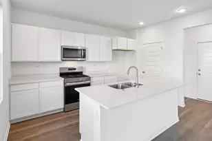 6916 Willow Dr, Wonder Lake, IL 60097 - Photo 11