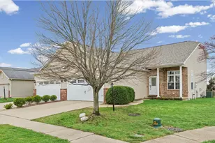 1509 Greyrock Ln, Champaign, IL 61822 - Photo 3