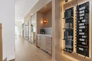 1879 N Hoyne Ave, Chicago, IL 60647 - Photo 13