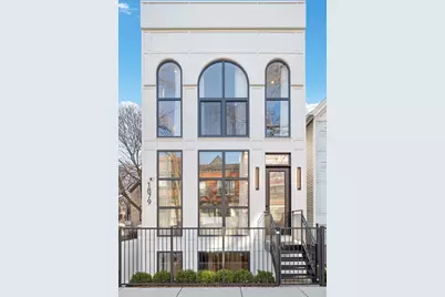1879 N Hoyne Avenue, Chicago, IL 60647 - Photo 1