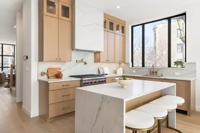 1879 N Hoyne Avenue, Chicago, IL 60647 - Photo 17