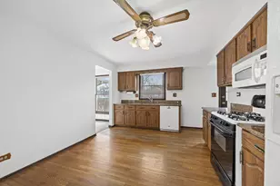 494 Flint Trail, Carol Stream, IL 60188 - Photo 13