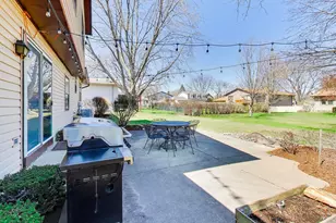 507 Ridgewood Ln, Buffalo Grove, IL 60089 - Photo 27