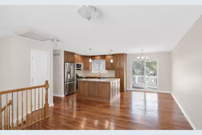 24W474 Surf Court, Naperville, IL 60540 - Photo 3