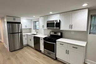 5200 W Winona St, Chicago, IL 60630 - Photo 5