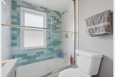 1322 Scoville Avenue, Berwyn, IL 60402 - Photo 9