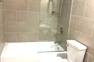 9332 Landings Ln, Des Plaines, IL 60016 - Photo 15