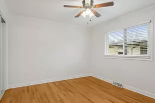 934 N Wheeling Rd, Mount Prospect, IL 60056 - Photo 13