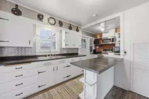 23045 Lahon Rd, Steger, IL 60475 - Photo 7