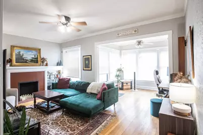 1514 W Addison Street #3E, Chicago, IL 60613 - Photo 5