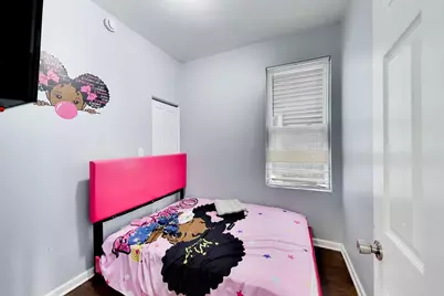 7524 S Ellis Avenue, Chicago, IL 60619 - Photo 11