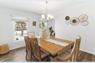 2001 Madison Avenue, Gurnee, IL 60031 - Photo 11