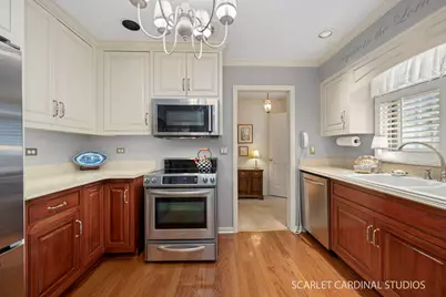 309 Brookside Circle, Wheaton, IL 60187 - Photo 7