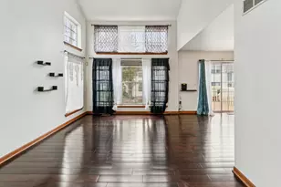 2239 Seaver Ln, Hoffman Estates, IL 60169 - Photo 3