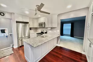 1636 Manchester Ave, Westchester, IL 60154 - Photo 3