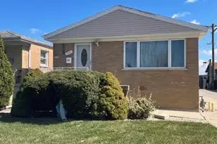 7843 Natchez Ave, Burbank, IL 60459 - Photo 1