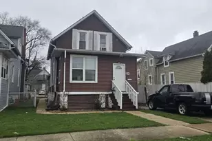 124 N 11th Ave, Melrose Park, IL 60160 - Photo 1