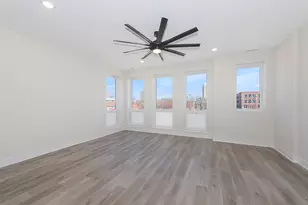 3762 S Indiana Ave, Chicago, IL 60653 - Photo 3