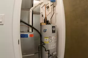 3301 N Sheffield Ave, Chicago, IL 60657 - Photo 11