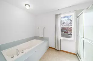 174 Edgewater Ct, Montgomery, IL 60538 - Photo 25