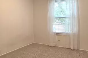 225 Deerpath Ct, Schaumburg, IL 60193 - Photo 17