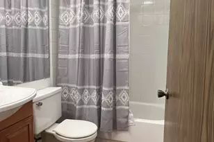 225 Deerpath Ct, Schaumburg, IL 60193 - Photo 15