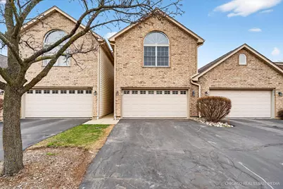 5802 Fieldstone Trail #5802, McHenry, IL 60050 - Photo 1