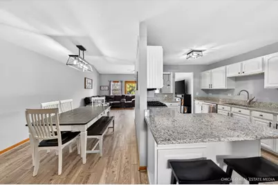 5802 Fieldstone Trail #5802, McHenry, IL 60050 - Photo 3