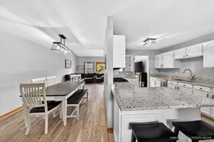 5802 Fieldstone Trail, McHenry, IL 60050 - Photo 3