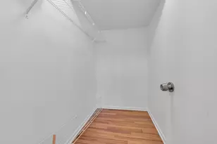 4901 Golf Rd, Skokie, IL 60077 - Photo 21