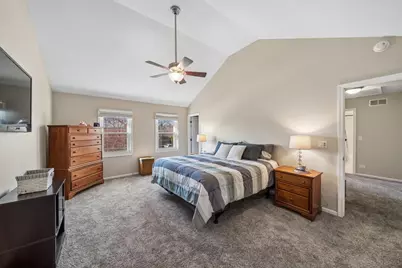 1239 Thackery Court, Naperville, IL 60564 - Photo 13