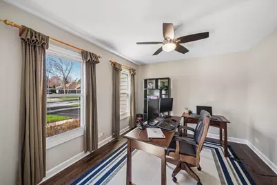 1239 Thackery Court, Naperville, IL 60564 - Photo 3