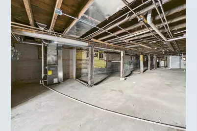 8747 S Escanaba Avenue, Chicago, IL 60617 - Photo 29