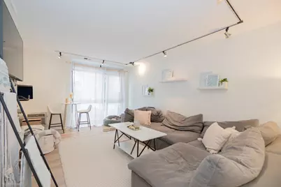 2201 N Cleveland Avenue #104, Chicago, IL 60614 - Photo 3