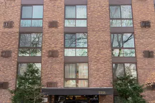 2201 N Cleveland Ave, Chicago, IL 60614 - Photo 1