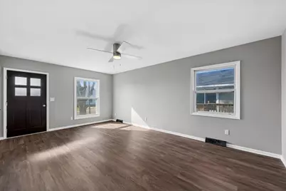 203 Clark Street, Monroe Center, IL 61052 - Photo 7