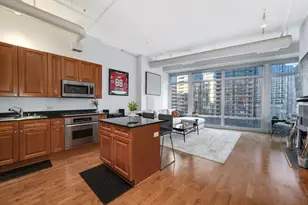 333 N Canal St, Chicago, IL 60606 - Photo 5