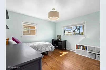 392 E Saint Charles Road, Elmhurst, IL 60126 - Photo 15