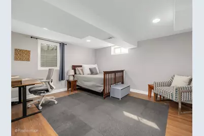 392 E Saint Charles Road, Elmhurst, IL 60126 - Photo 19