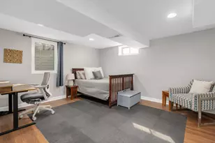 392 E St Charles Rd, Elmhurst, IL 60126 - Photo 19